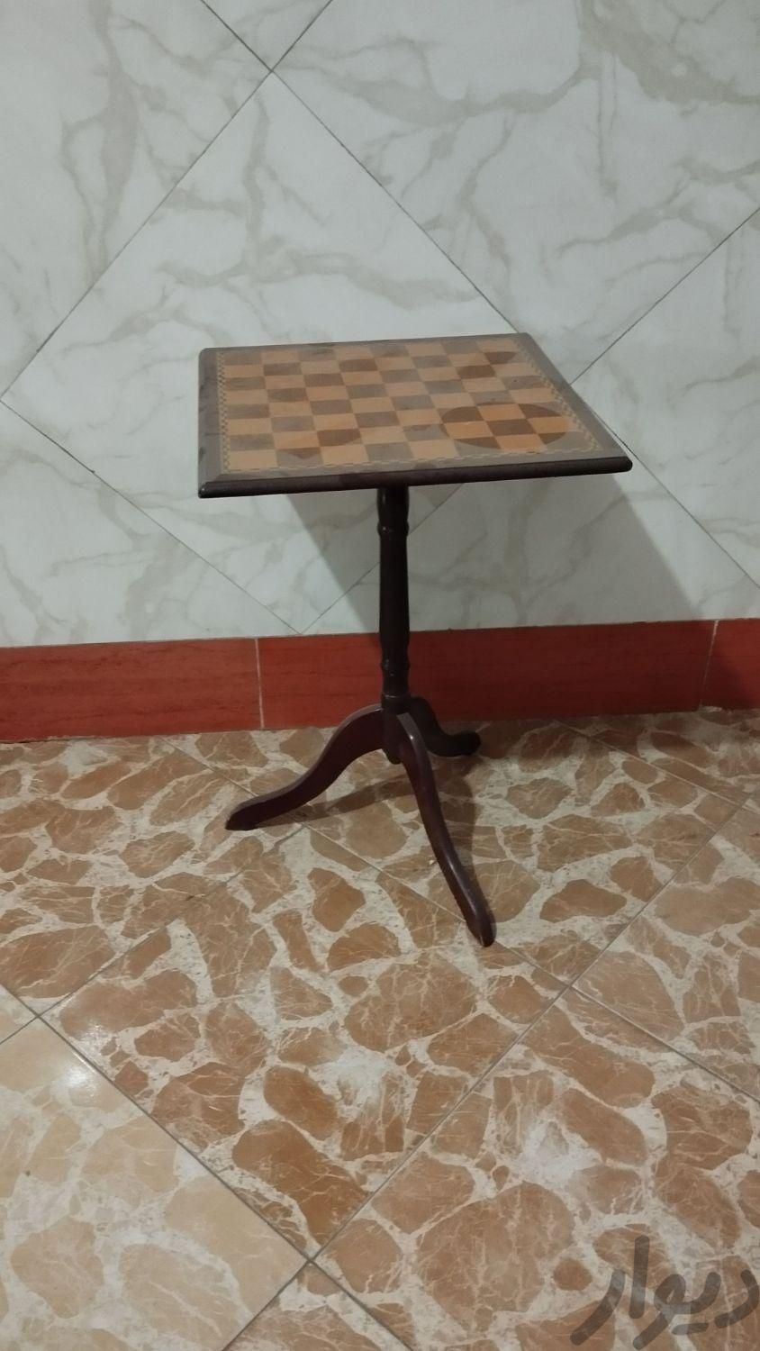 تعدادی کمد و مبل و صندلی و میز شطرنج وغیره.|حراج|تهران, خاوران|دیوار
