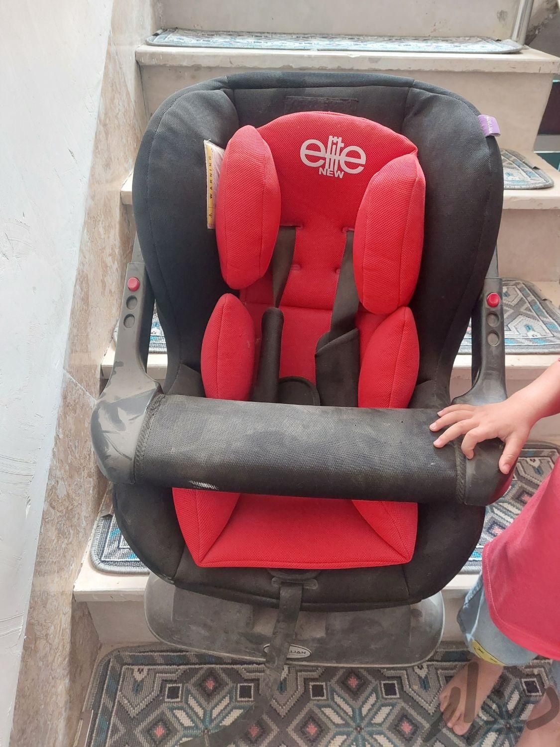 در حد نو چند بار استفاده شده|تخت و صندلی بچه|ایلام, |دیوار