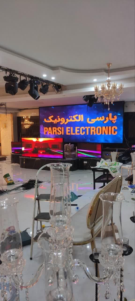 تابلو فول کالر ، ویدئو وال، تلویزیون شهری|تلویزیون و پروژکتور|تهران, دانشگاه شریف|دیوار