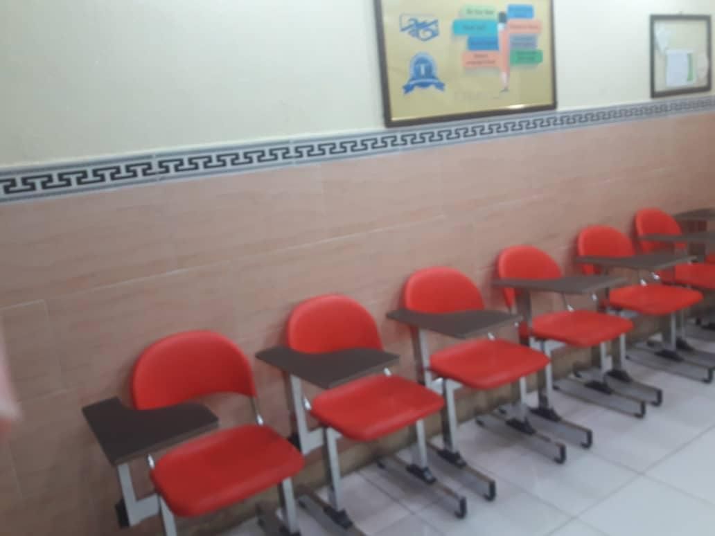 صندلی نیمکت بنیزان حیدری ابتدایی داتشجویی|صندلی و نیمکت|کهریزک, |دیوار