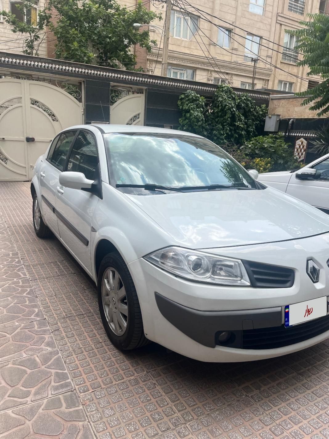 رنو مگان مونتاژ 2000cc، مدل ۱۳۹۱|خودرو سواری و وانت|تهران, کوی فردوس|دیوار