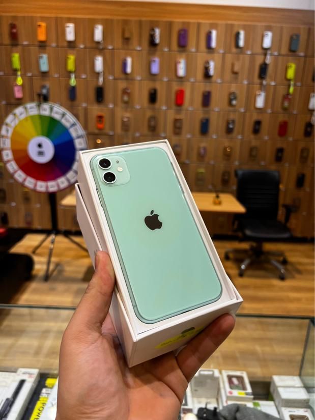 آیفون ۱۱ مشکی ۱۲۸ گیگابایت - iPhone 11 normal|موبایل|تهران, شهرک غرب|دیوار