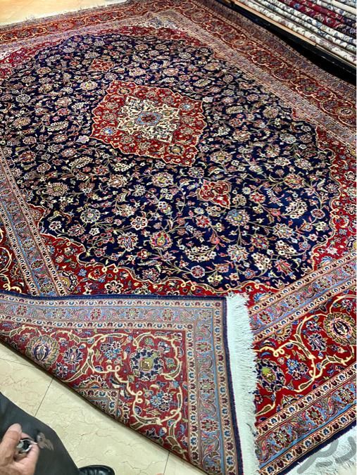 فرش دستباف ۱۲ متری کرک کاشان سرمه ای دستبافت سینا|فرش|تهران, مولوی|دیوار