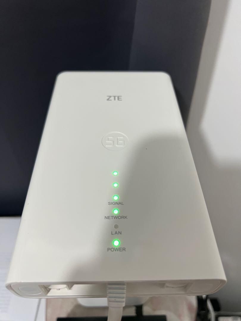 مودم 5G آنلاکcat22 مدل ZTE MC7010 همراه روتر|مودم و تجهیزات شبکه|تهران, جمهوری|دیوار