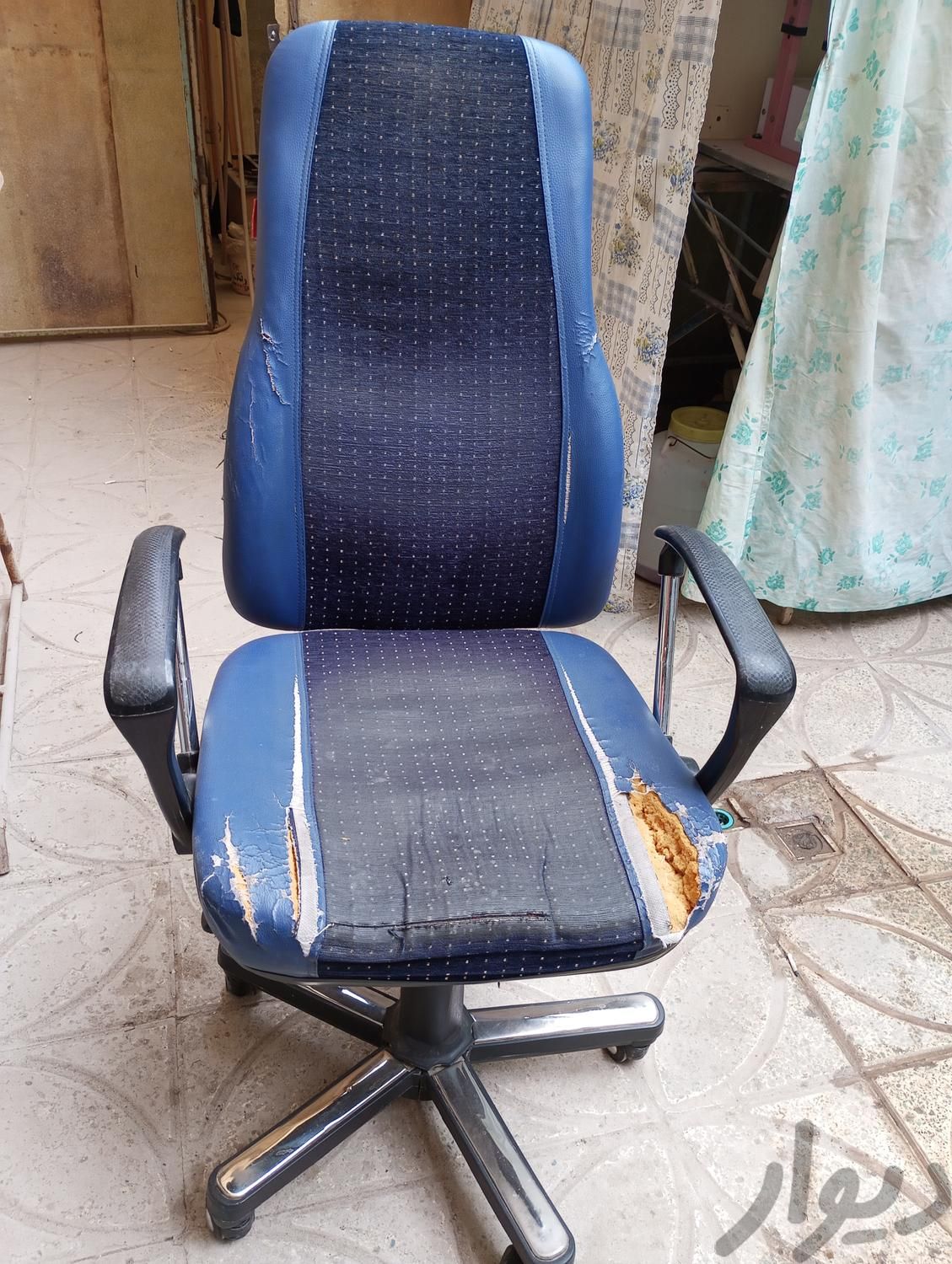 صندلی چرخدار|صندلی و نیمکت|ساوه, |دیوار