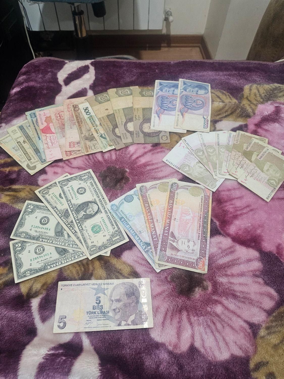 کلکسیون اسکناس قدیم و جدید بانکی و...|کلکسیون سکه، تمبر، اسکناس|تهران, اکباتان|دیوار