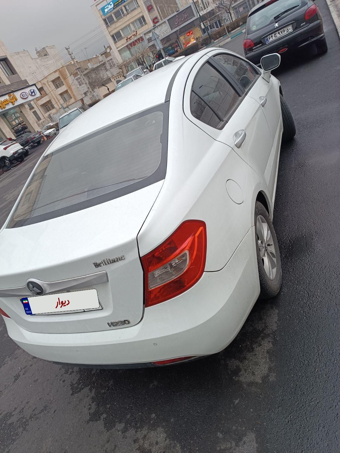 برلیانس h230AT مدل۹۶|خودرو سواری و وانت|تهران, شهرک راه‌آهن|دیوار