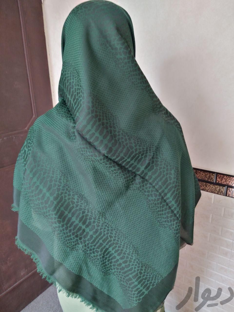 شال و روسری نو به فروش می‌رسد|لباس|تهران, ظهیرآباد|دیوار