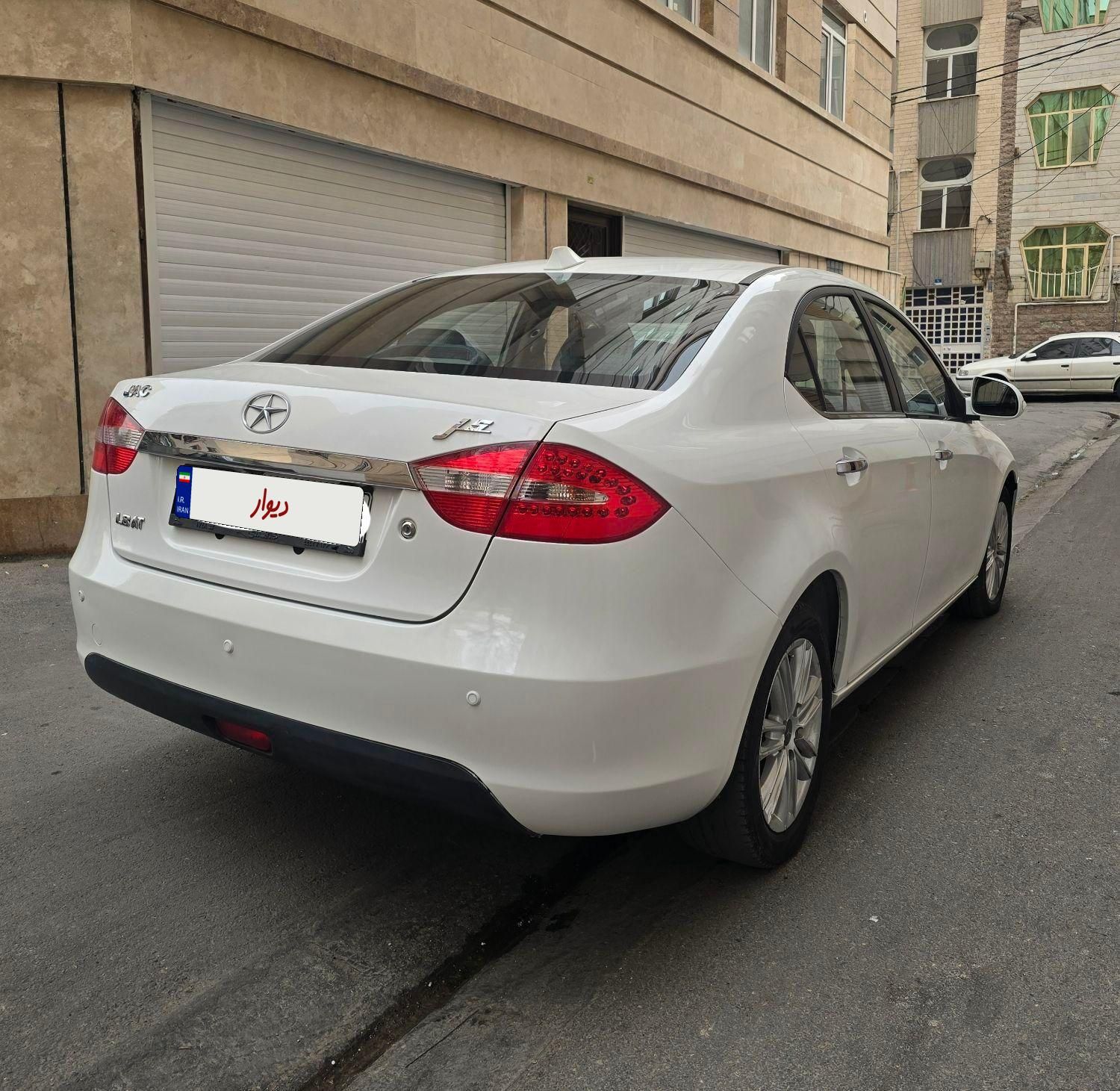 جک J5 اتوماتیک 1800cc، مدل ۱۳۹۶|خودرو سواری و وانت|تهران, ابن بابویه|دیوار