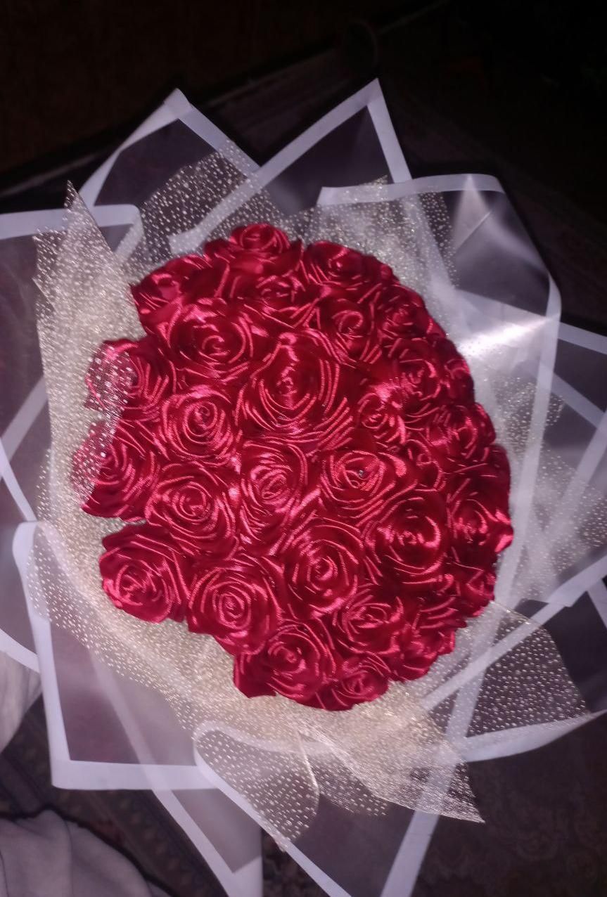 رز روبانی|گل مصنوعی|شاهین دژ, |دیوار