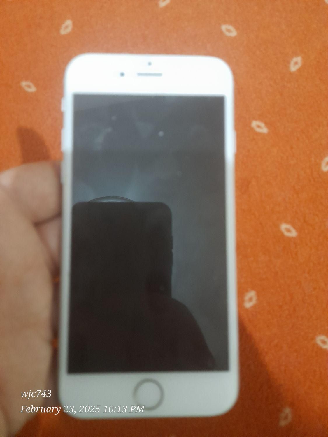 اپل iPhone 6 با حافظهٔ ۶۴ گیگابایت|موبایل|تهران, اسکندری|دیوار