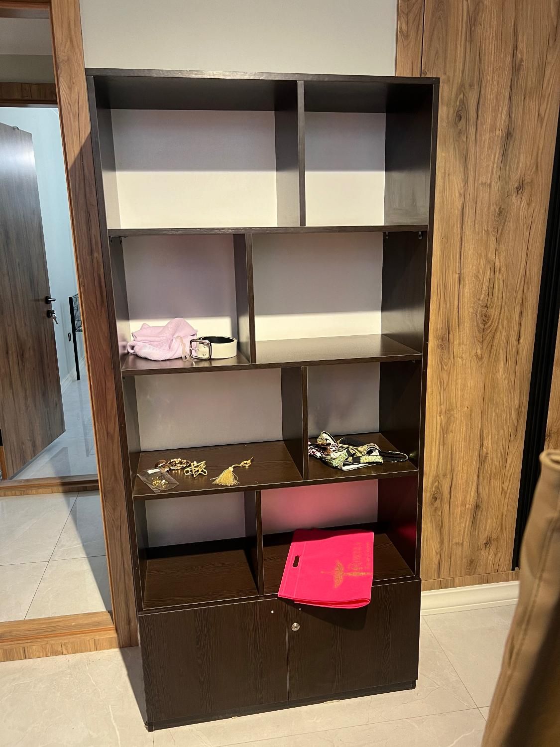 دکور چوبی مناسب کتاب و عروسک و چیدمان|کتابخانه، شلف، قفسه‌های دیواری|تهران, آجودانیه|دیوار