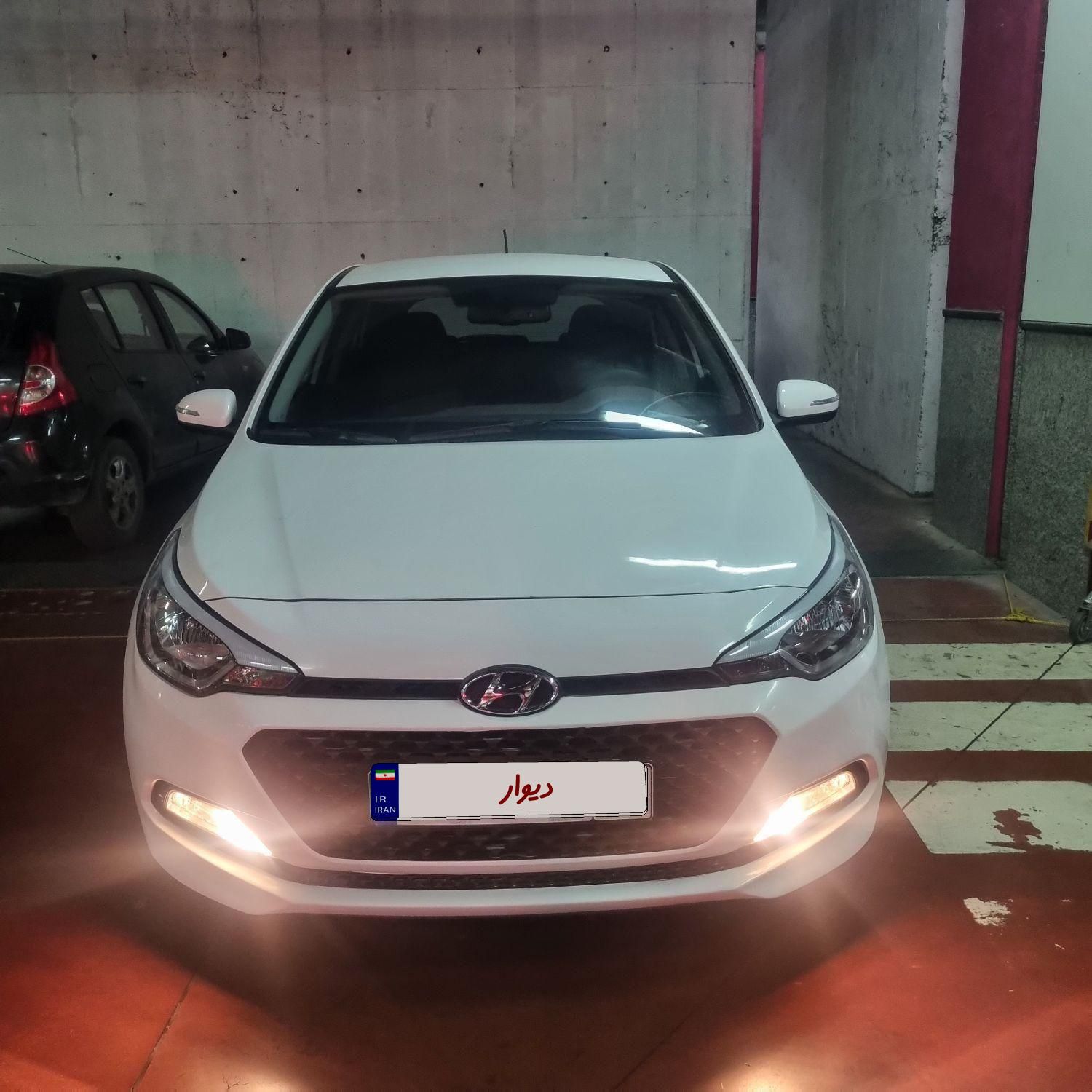Hyundai i20 / 1396|خودرو سواری و وانت|تهران, اکباتان|دیوار