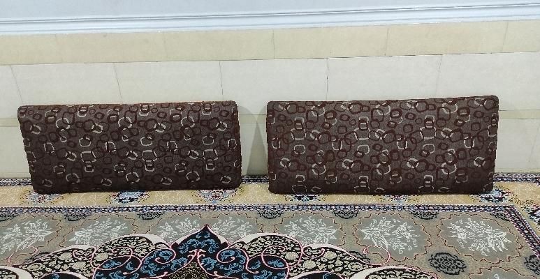 دو عدد پشتی دو رو در حد نو نو|پشتی|اهواز, زیباشهر|دیوار