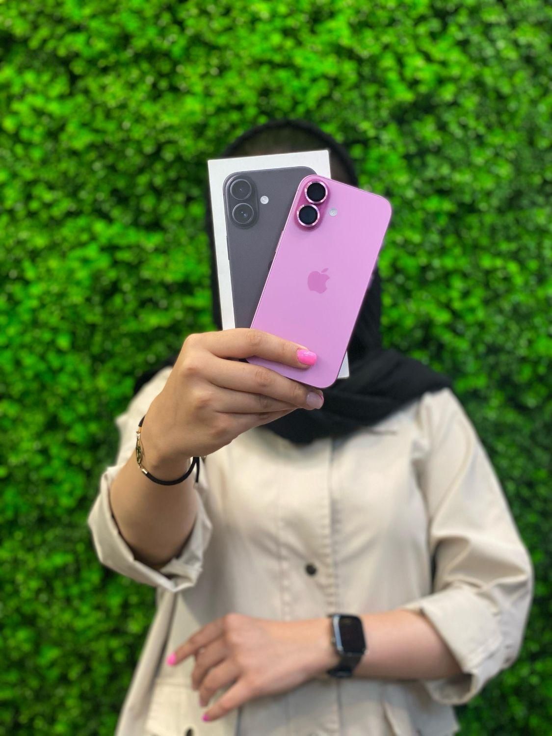 iPhone 16 آکبند پک اصلی|موبایل|تهران, ایوانک|دیوار