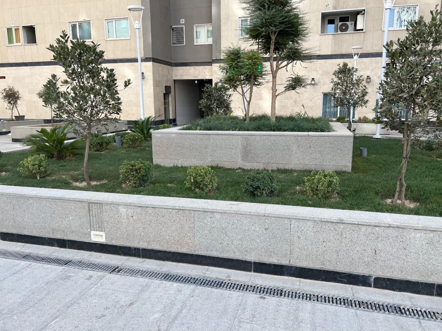 مغازه ۴۰متری با ۲۰متر بالکن|فروش مغازه و غرفه|تهران, سرو آزاد|دیوار