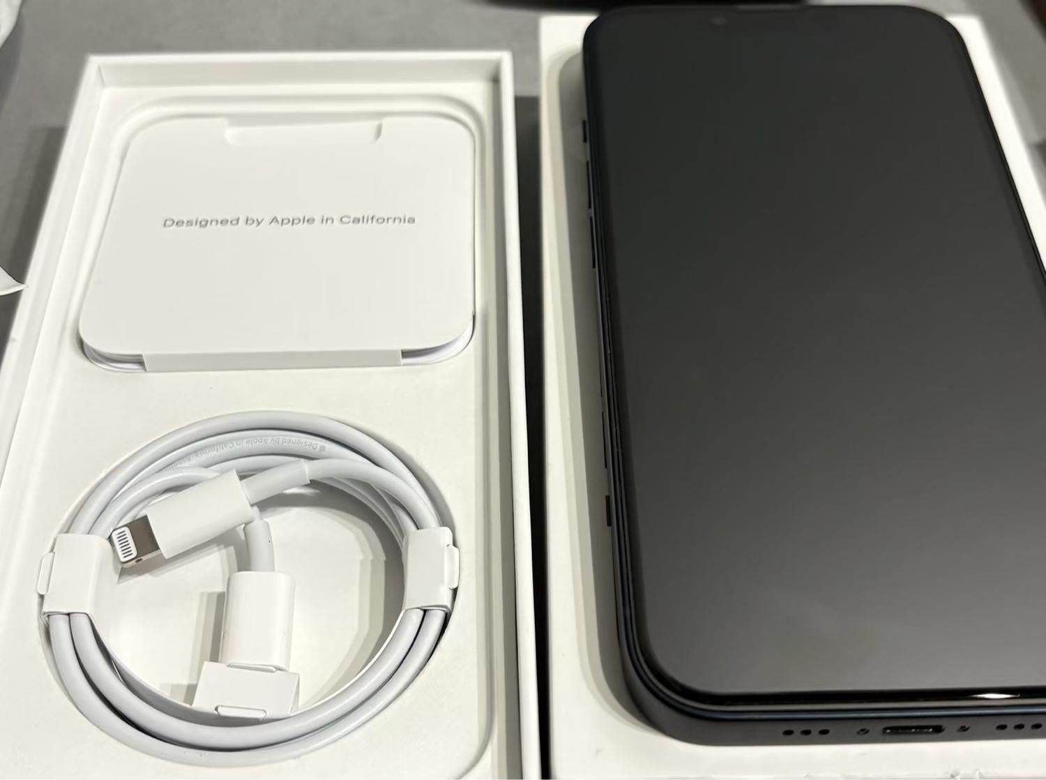 اپل iPhone 13 با حافظهٔ ۱۲۸ گیگابایت|موبایل|تهران, فردوسی|دیوار
