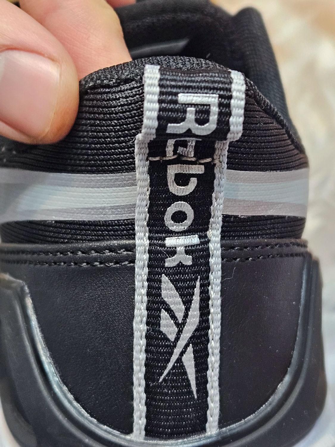 کتانی ریبوک وارداتی reebok سایز ۳۹|کیف، کفش، کمربند|تهران, پرستار|دیوار