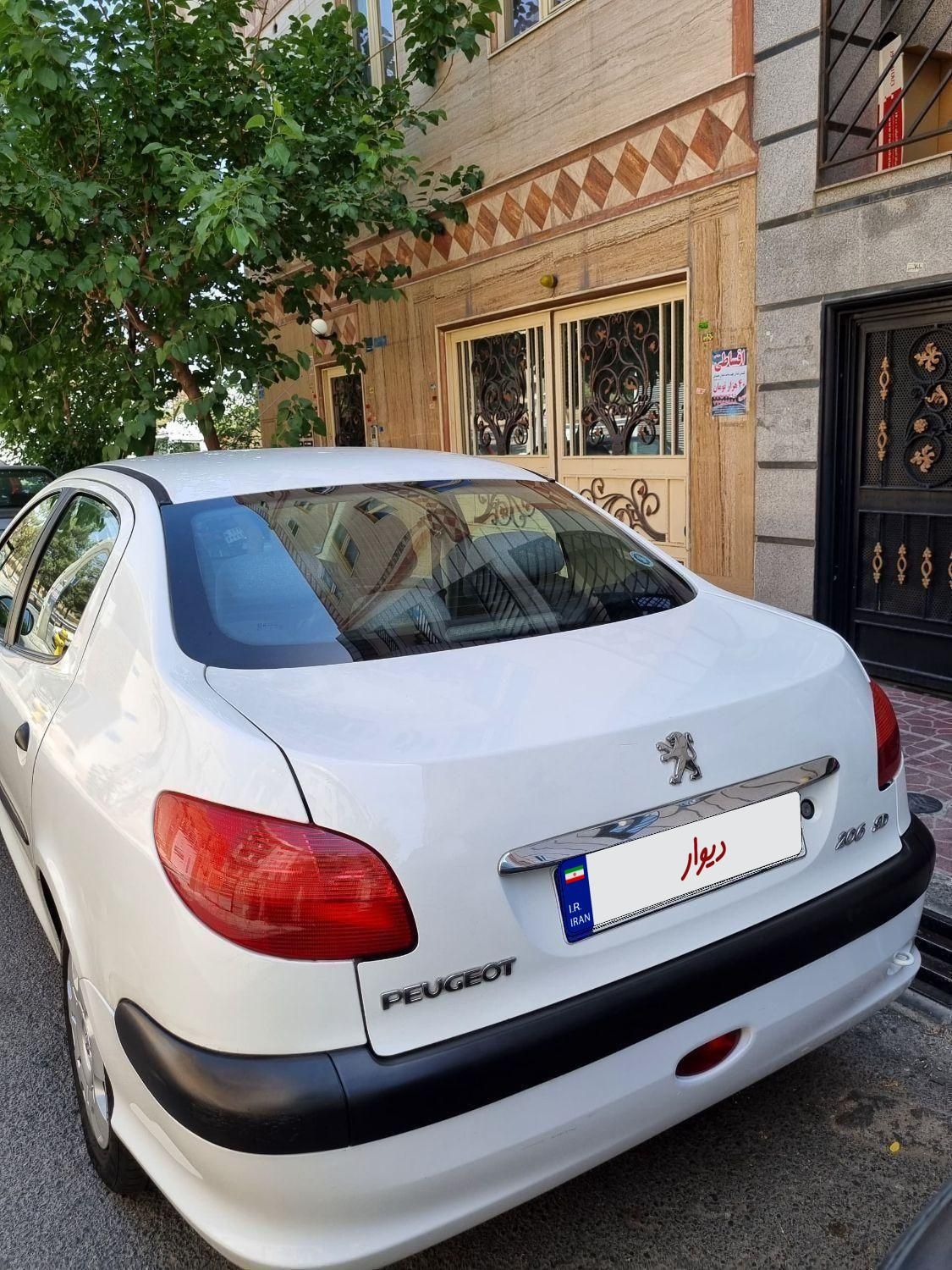 پژو 206 SD V8، مدل ۱۳۸۸|خودرو سواری و وانت|تهران, تهرانپارس شرقی|دیوار