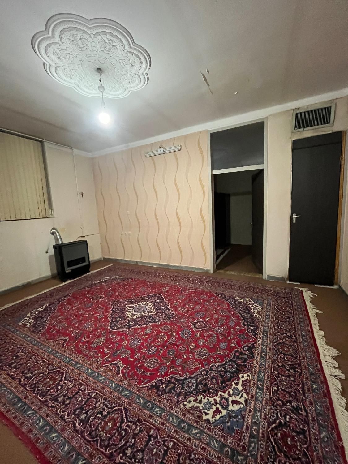 اجاره منزل مبله یک خوابه کوتاه مدت|اجارهٔ کوتاه‌مدت آپارتمان و سوئیت|شیراز, انجیر|دیوار