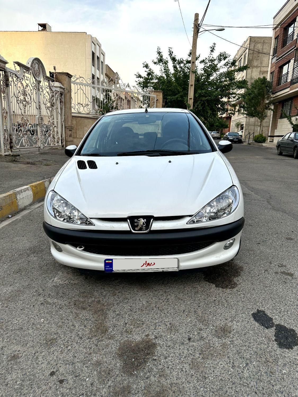 پژو 206 تیپ ۵، مدل ۱۳۹۵|خودرو سواری و وانت|تهران, شهرک راه‌آهن|دیوار