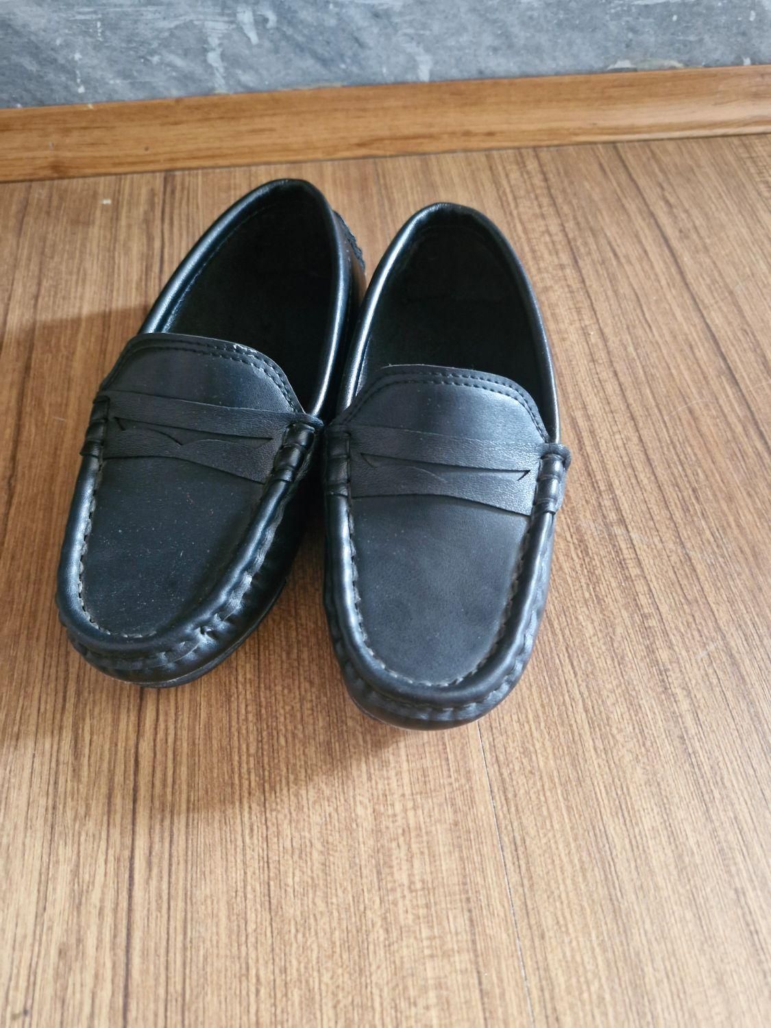 کفش کالج چرم سایز۳۰|کفش و لباس بچه|شهرکرد, |دیوار