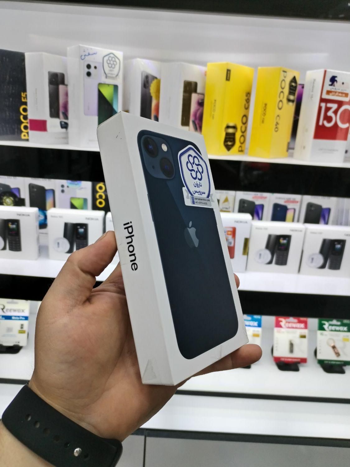 ایفون iPhone 13 با حافظهٔ ۱۲۸ گیگابایت به صورت.|موبایل|اصفهان, ارزنان|دیوار