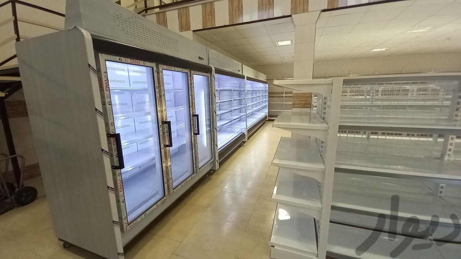 اطلس قفسه درن یخچال پرده هوا ماموت فروشگاهی روباز