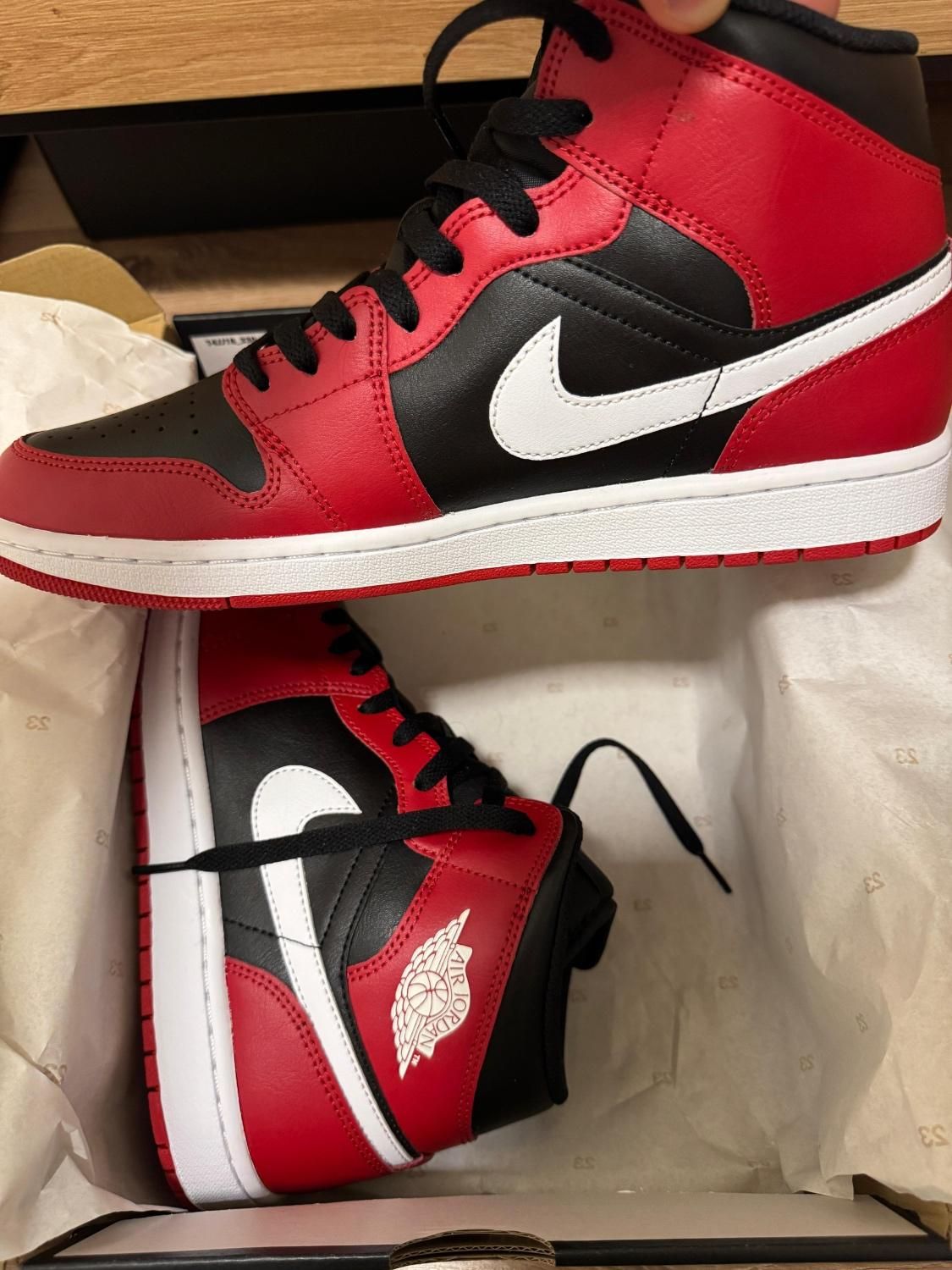 کتونی نایکی جردن اوریجینال Air Jordan 1 Mid|کیف، کفش، کمربند|تهران, سعادت‌آباد|دیوار