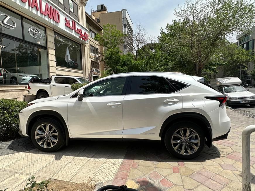 لکسوس NX 300 H 300 F، مدل ۲۰۱۷|خودرو سواری و وانت|تهران, نیلوفر|دیوار