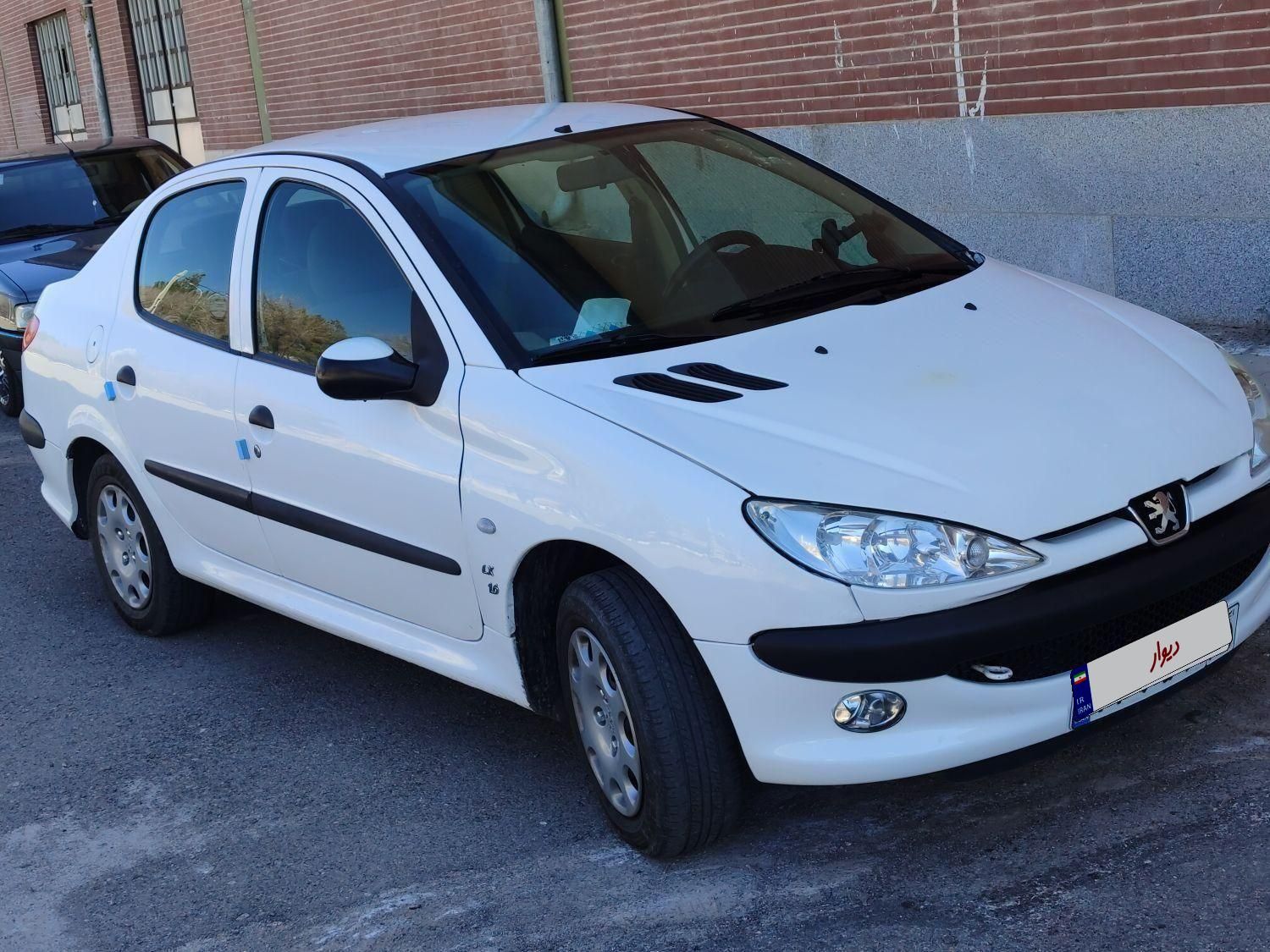 پژو 206 SD V8، مدل ۱۳۹۰|خودرو سواری و وانت|رفسنجان, |دیوار