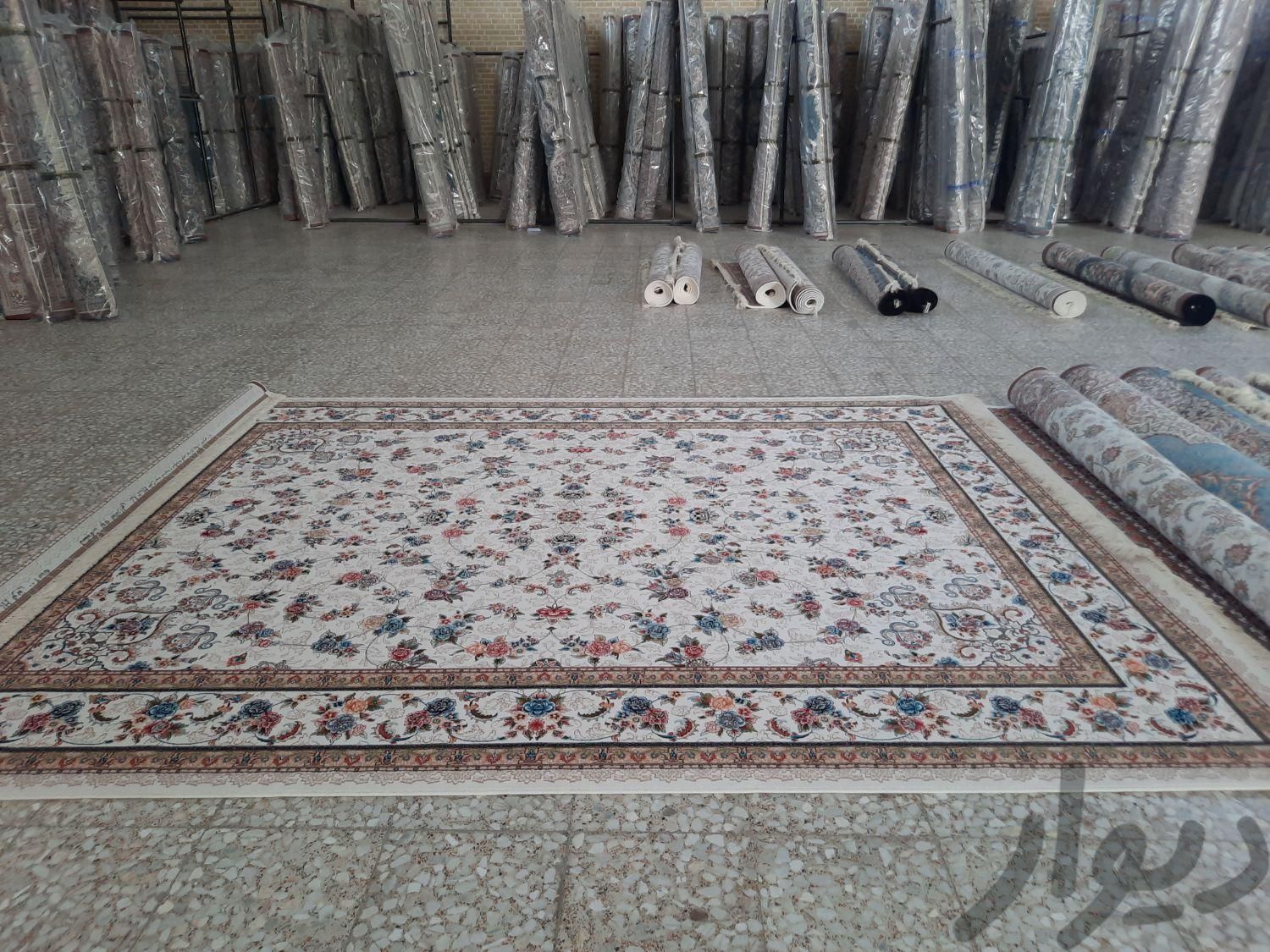 فرش ستاره کویرکاشان|فرش|سراوان-سیستان و بلوچستان, |دیوار
