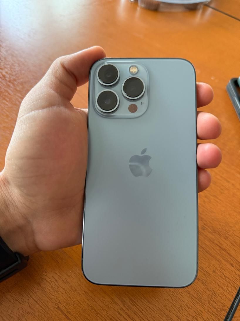 اپل iPhone 13 Pro با حافظهٔ ۲۵۶ گیگابایت|موبایل|اصفهان, جلفا|دیوار
