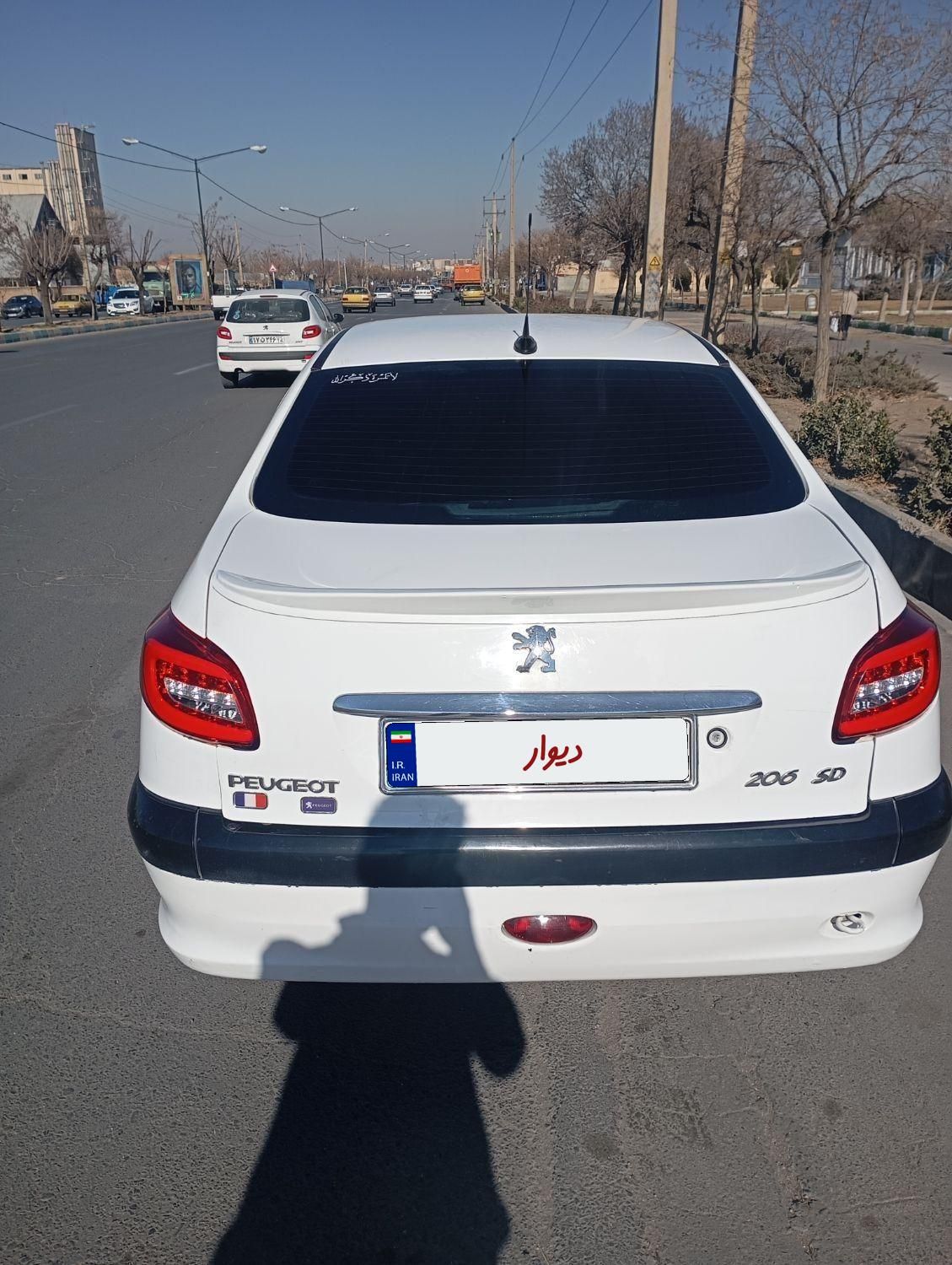 پژو 206 SD V8، مدل ۱۳۸۹|خودرو سواری و وانت|همدان, |دیوار