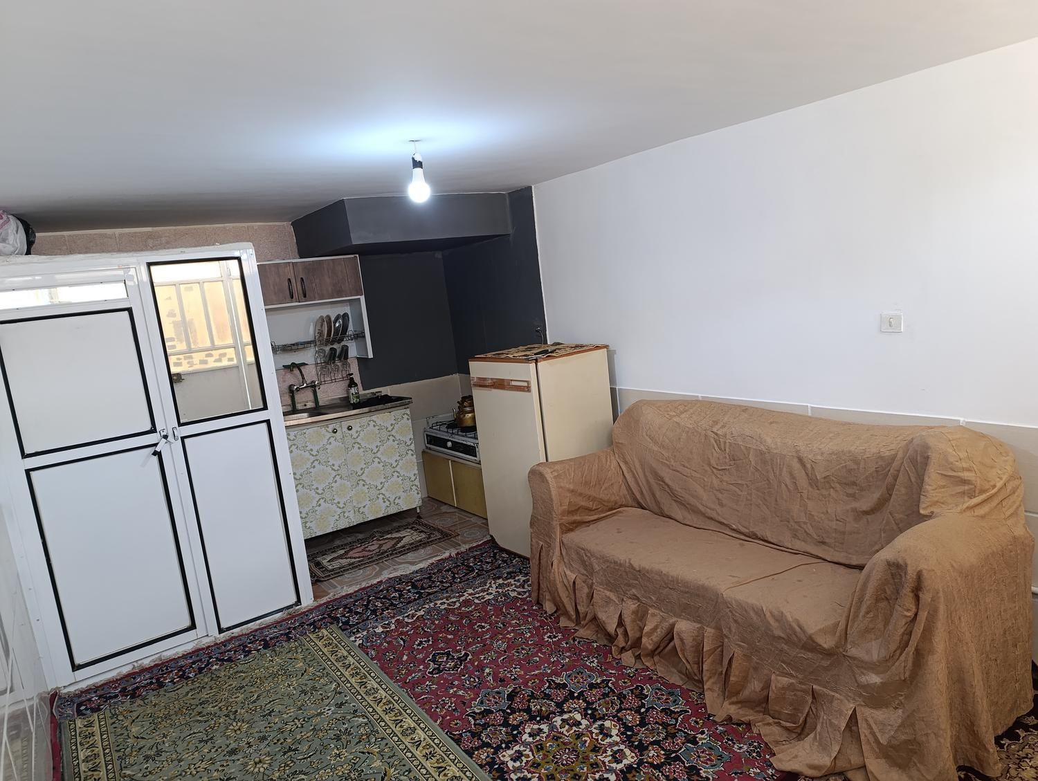 اجاره کوتاه مدت سوئیت مبله شیک تمیز|اجارهٔ کوتاه‌مدت آپارتمان و سوئیت|شیراز, بریجستون|دیوار