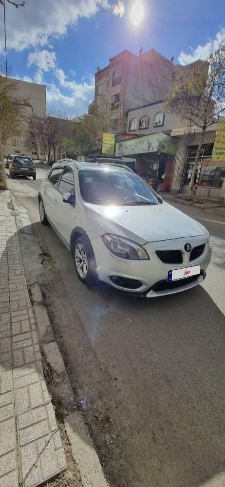 برلیانس کراس اتوماتیک 1650cc، مدل ۱۳۹۷|خودرو سواری و وانت|تهران, اقدسیه|دیوار