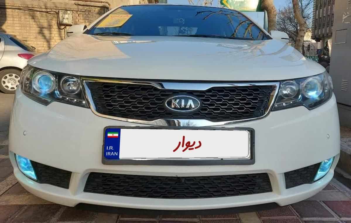 سراتو ۲۰۰۰ اتوماتیک مدل 1398|خودرو سواری و وانت|تهران, قلهک|دیوار
