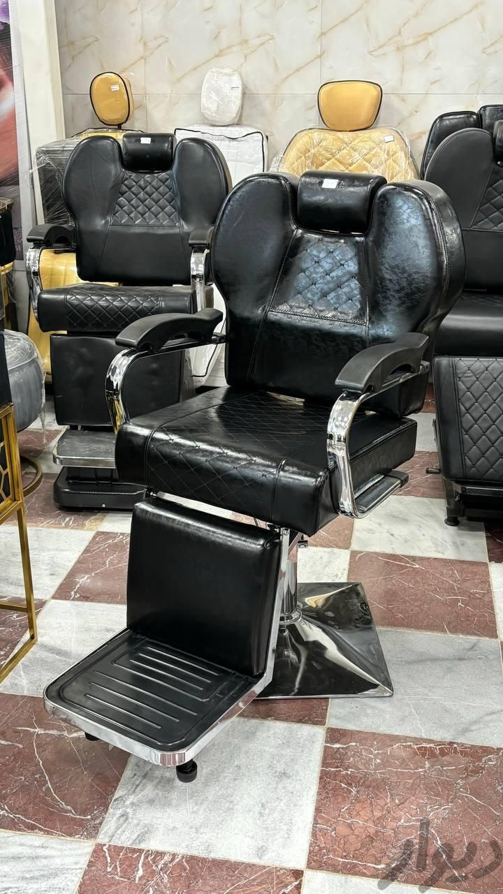 صندلی اصلاح پدالی جکدار|آرایشگاه و سالن‌های زیبایی|سنندج, |دیوار