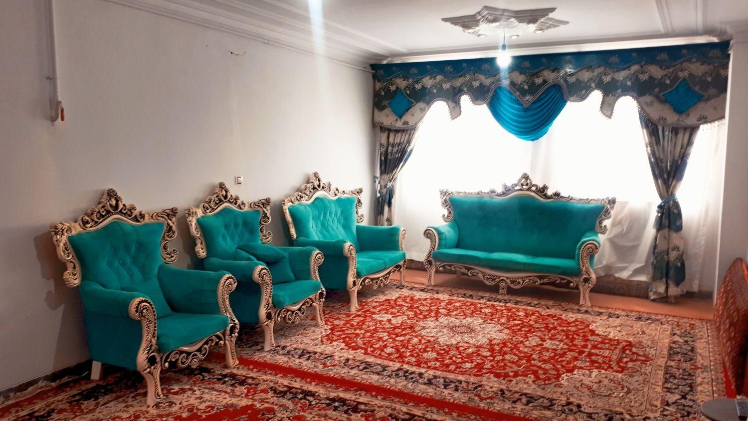 اجاره سویئت آپارتمان مرکز شهر ۲۴ساعته پاسخگو|اجارهٔ کوتاه‌مدت آپارتمان و سوئیت|همدان, |دیوار
