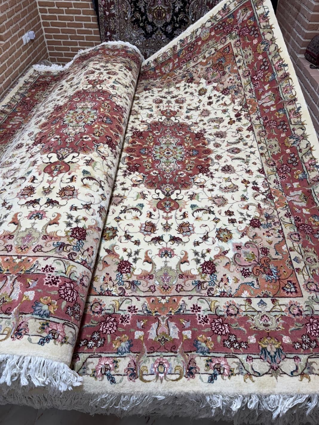 جشنواره همدلی-فروش بقیمت خرید-جفت۶مترکریمی آذرشهر|فرش|تبریز, |دیوار