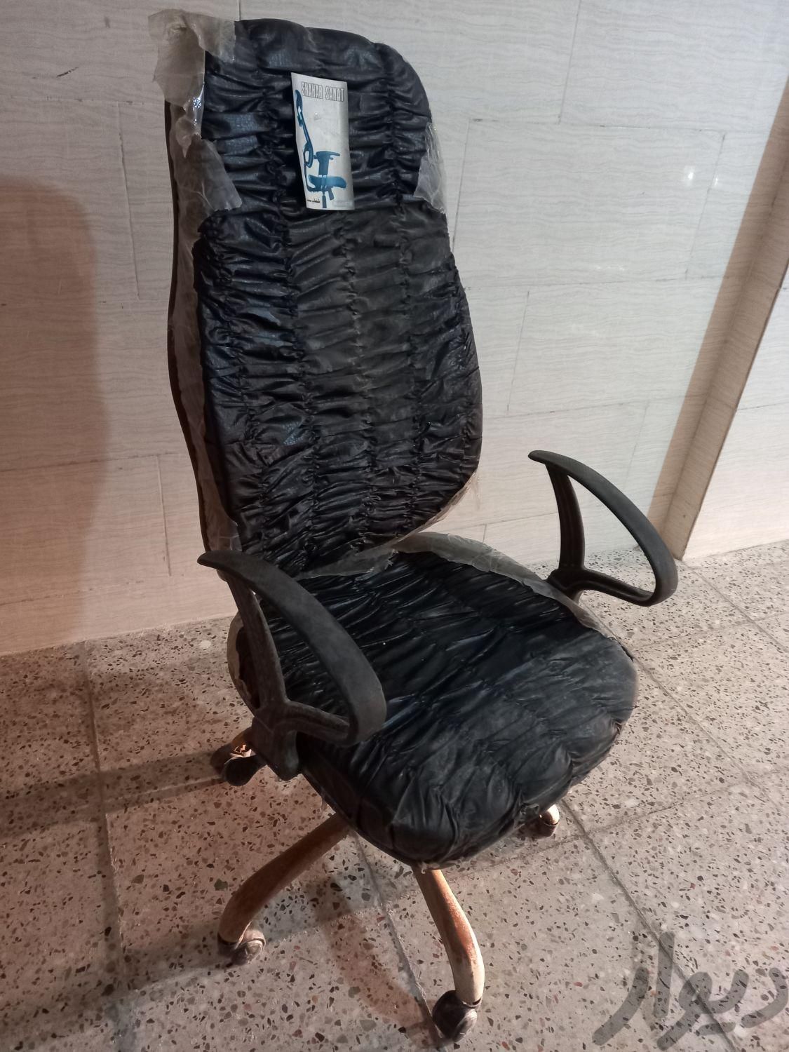 صندلی چرخ دار|صندلی و نیمکت|بوشهر, |دیوار