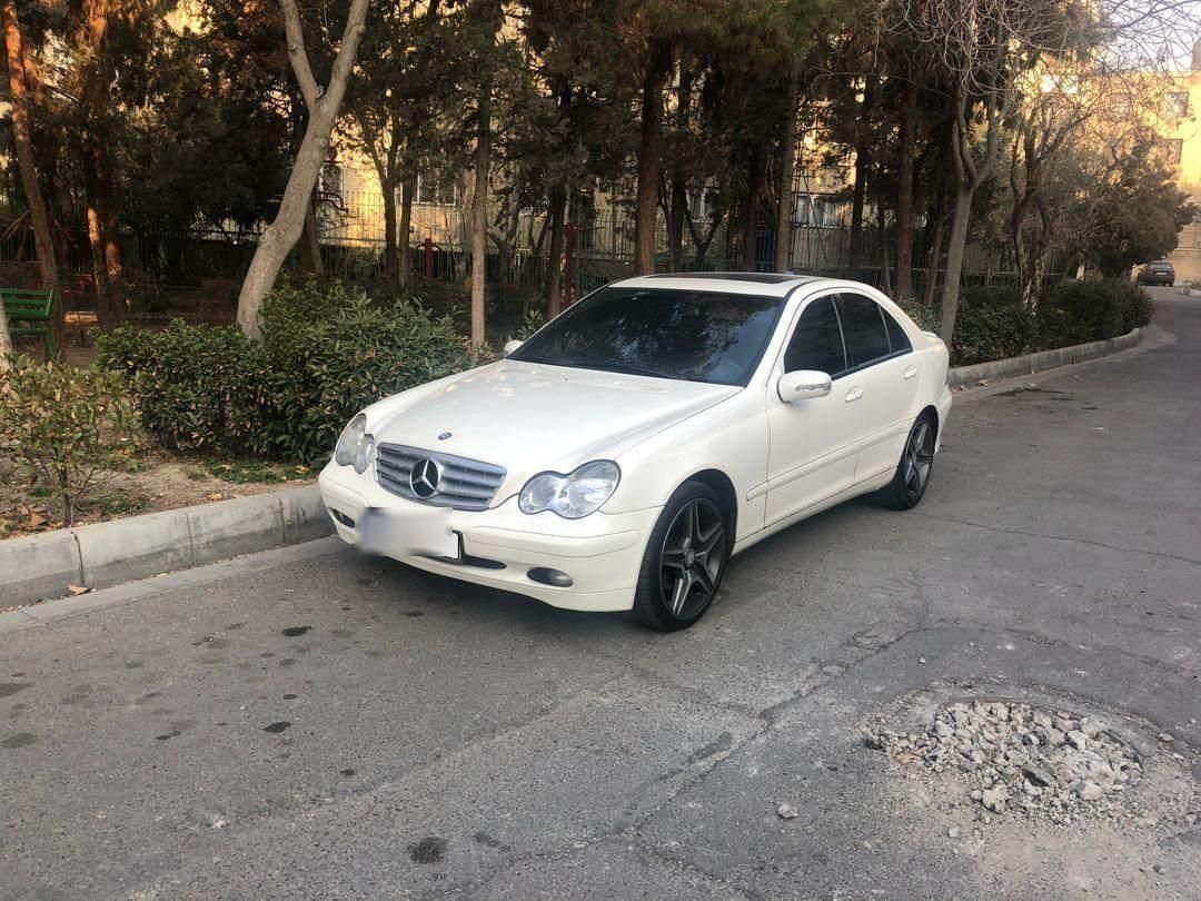 بنز کلاس C C240 اتوماتیک، مدل ۲۰۰۲|خودرو سواری و وانت|تهران, سعادت‌آباد|دیوار
