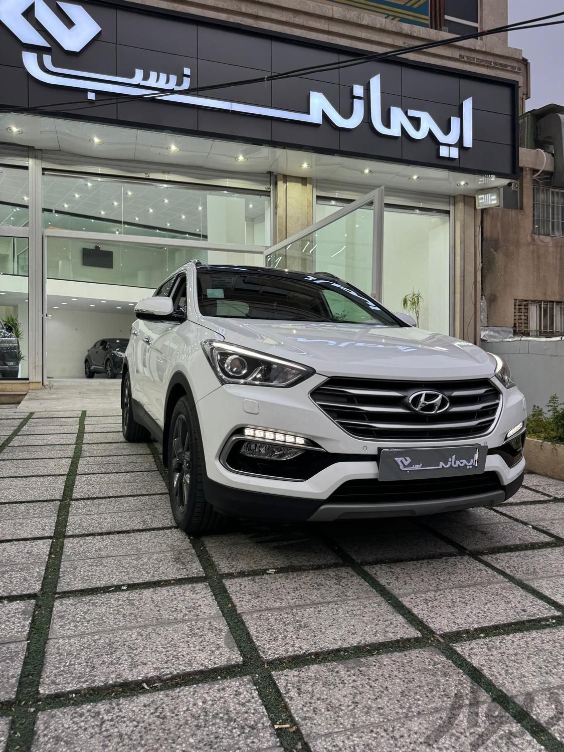 هیوندای سانتافه ix 45 2400cc، مدل ۲۰۱۷