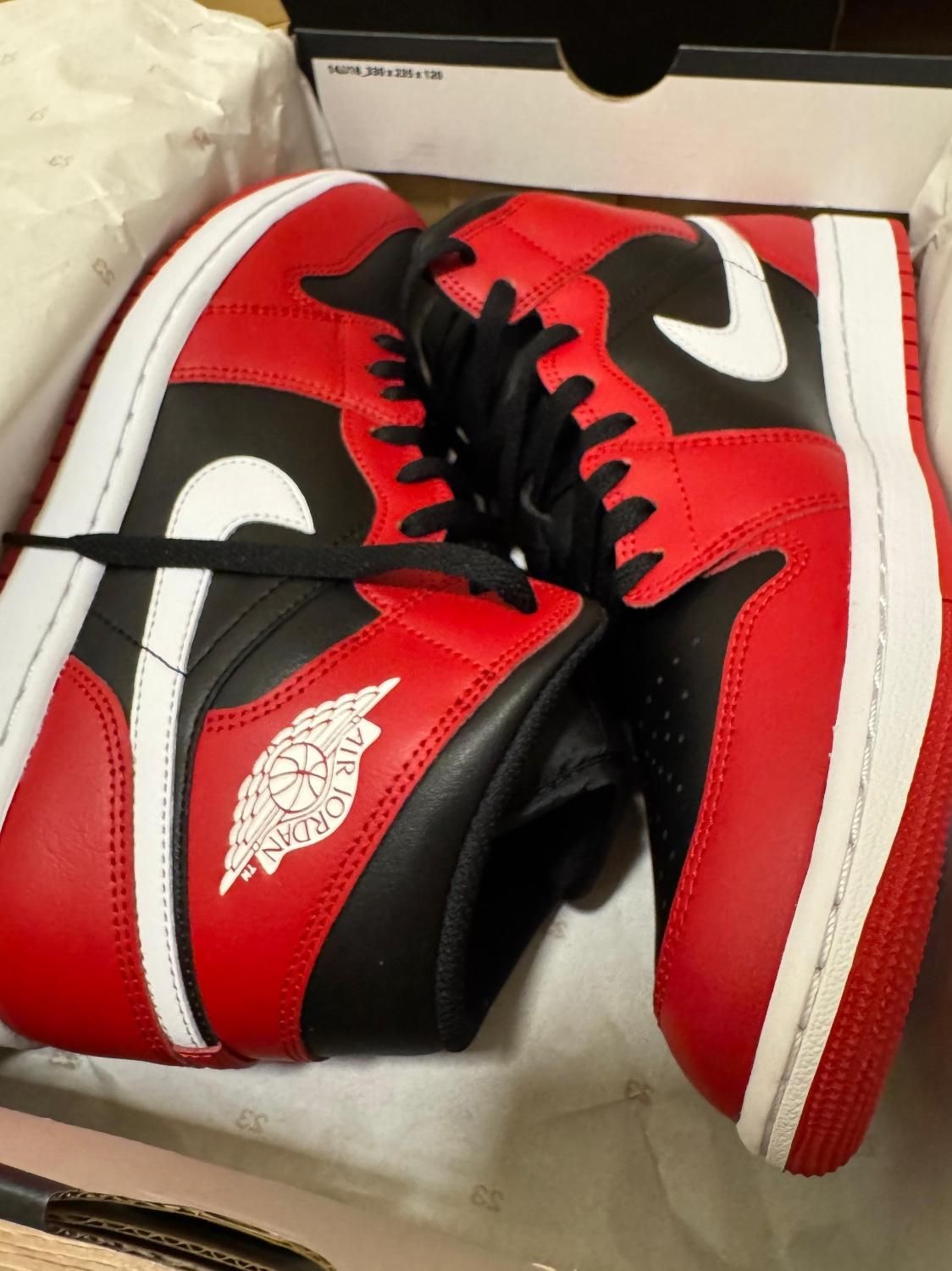 کتونی نایکی جردن اوریجینال Air Jordan 1 Mid|کیف، کفش، کمربند|تهران, سعادت‌آباد|دیوار