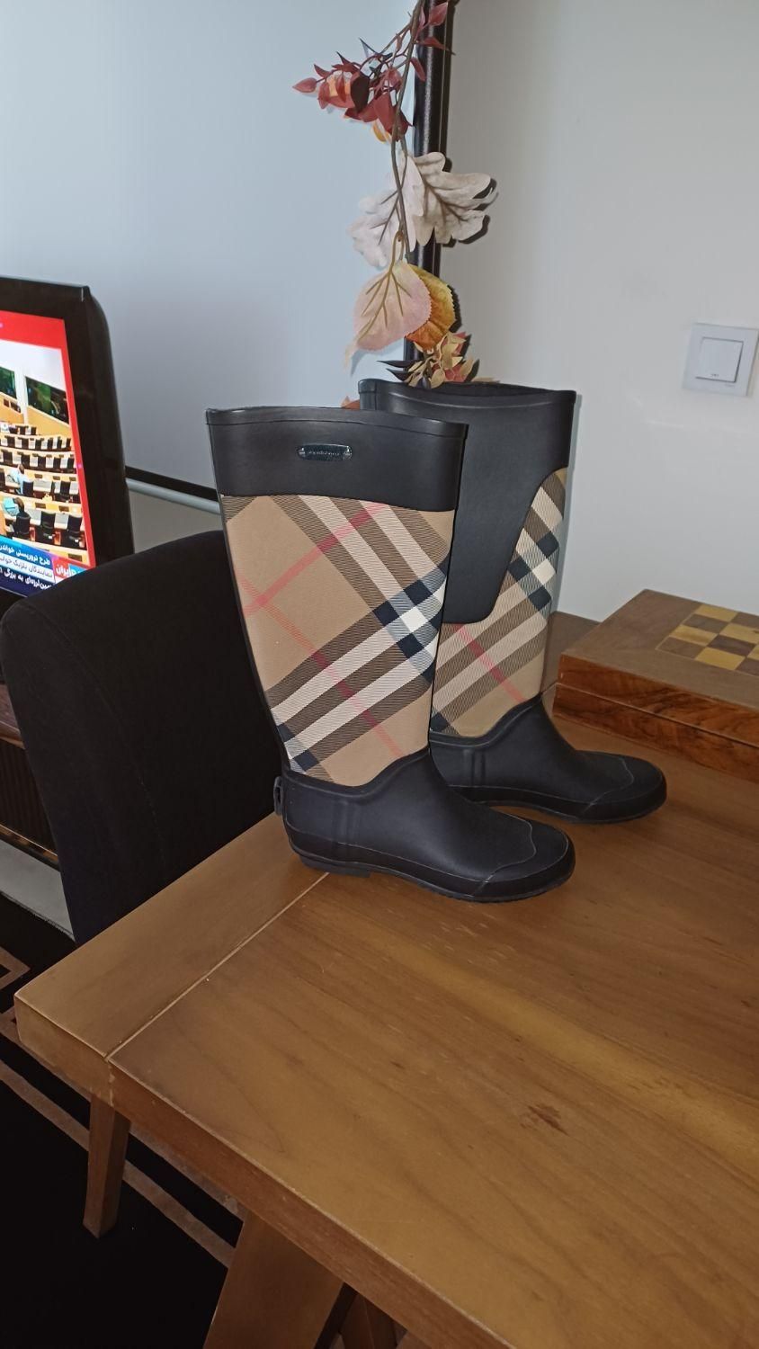 size 36 burberry Rain Boot black|کیف، کفش، کمربند|تهران, نواب|دیوار