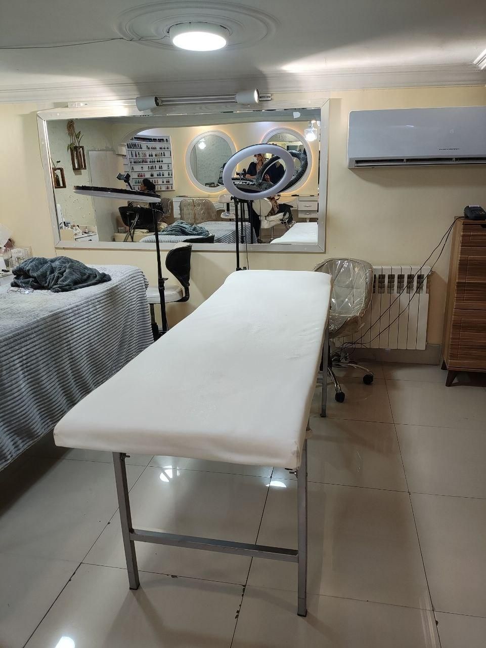 اجاره یک تخت در آرایشگاه زنانه|اجارهٔ دفتر کار، اتاق اداری، مطب|تهران, ازگل|دیوار
