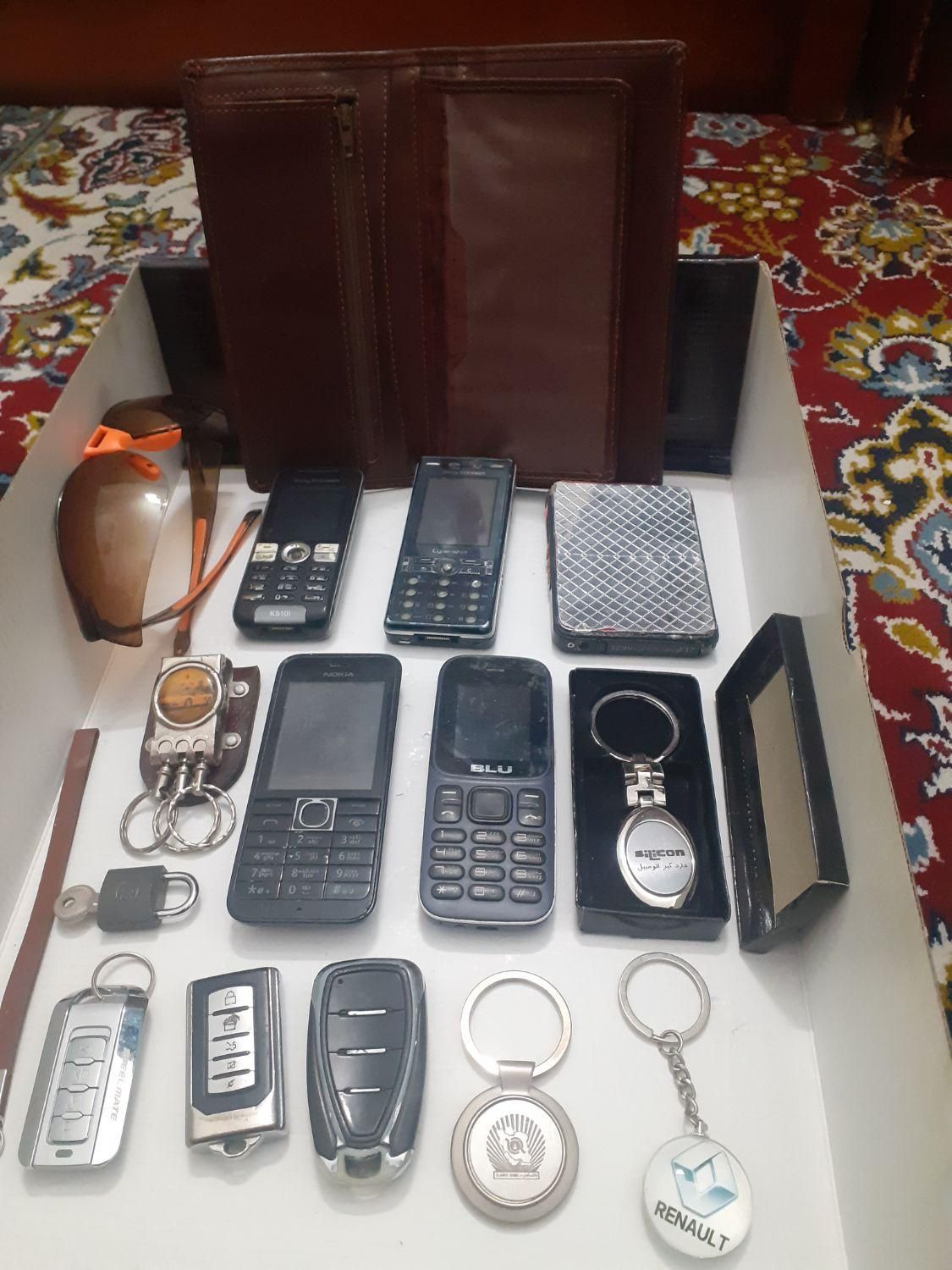 تعدای گوشی موبایل ریموت دزد گیر|حراج|تهران, مهرآباد جنوبی|دیوار