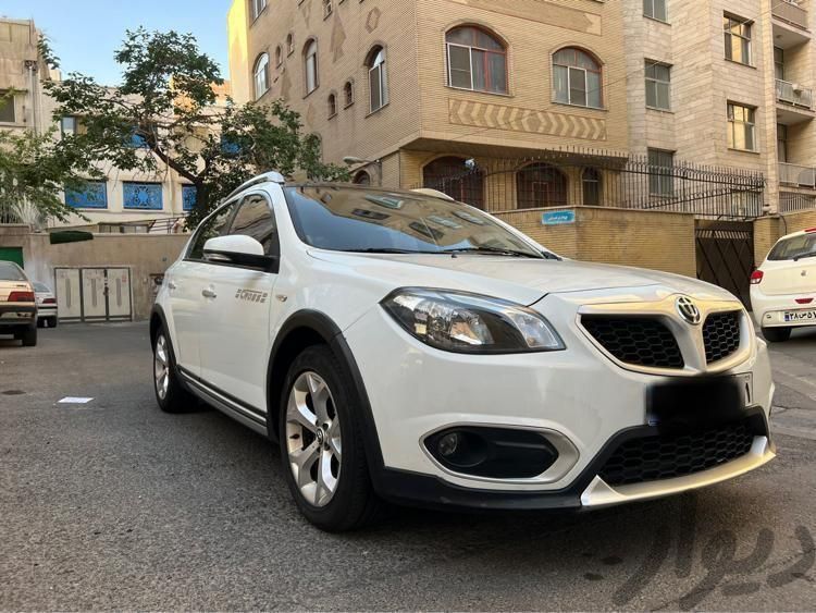 برلیانس کراس اتوماتیک 1650cc، مدل ۱۳۹۷