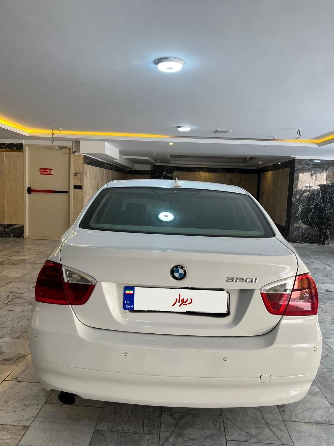 بی‌ام‌و سری 3 سدان 320i، مدل ۲۰۰۷|خودرو سواری و وانت|تهران, نارمک جنوبی|دیوار