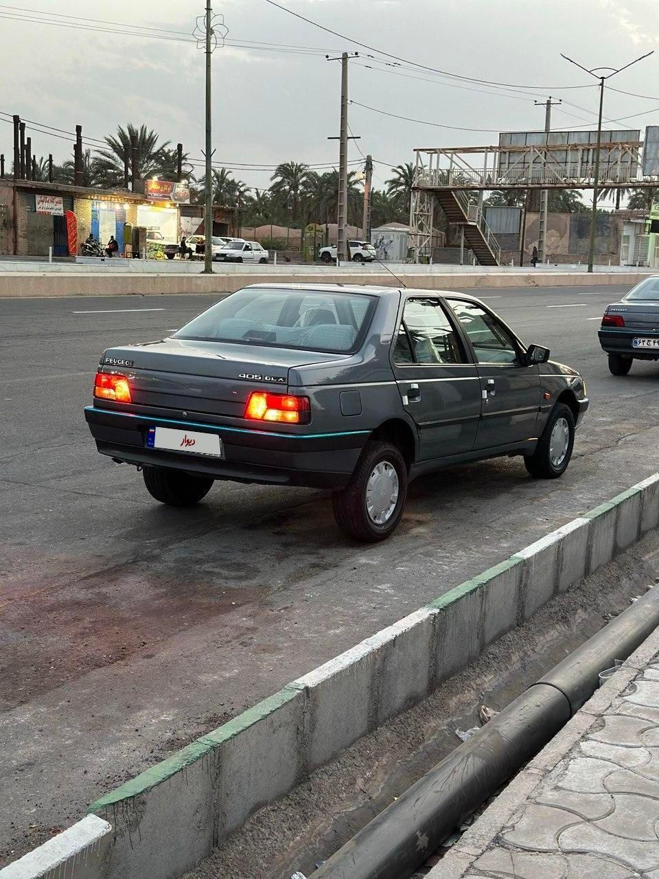 پژو 405 مدل۱۳۹۸ پلاک تهران خشک خشک|خودرو سواری و وانت|بم, |دیوار